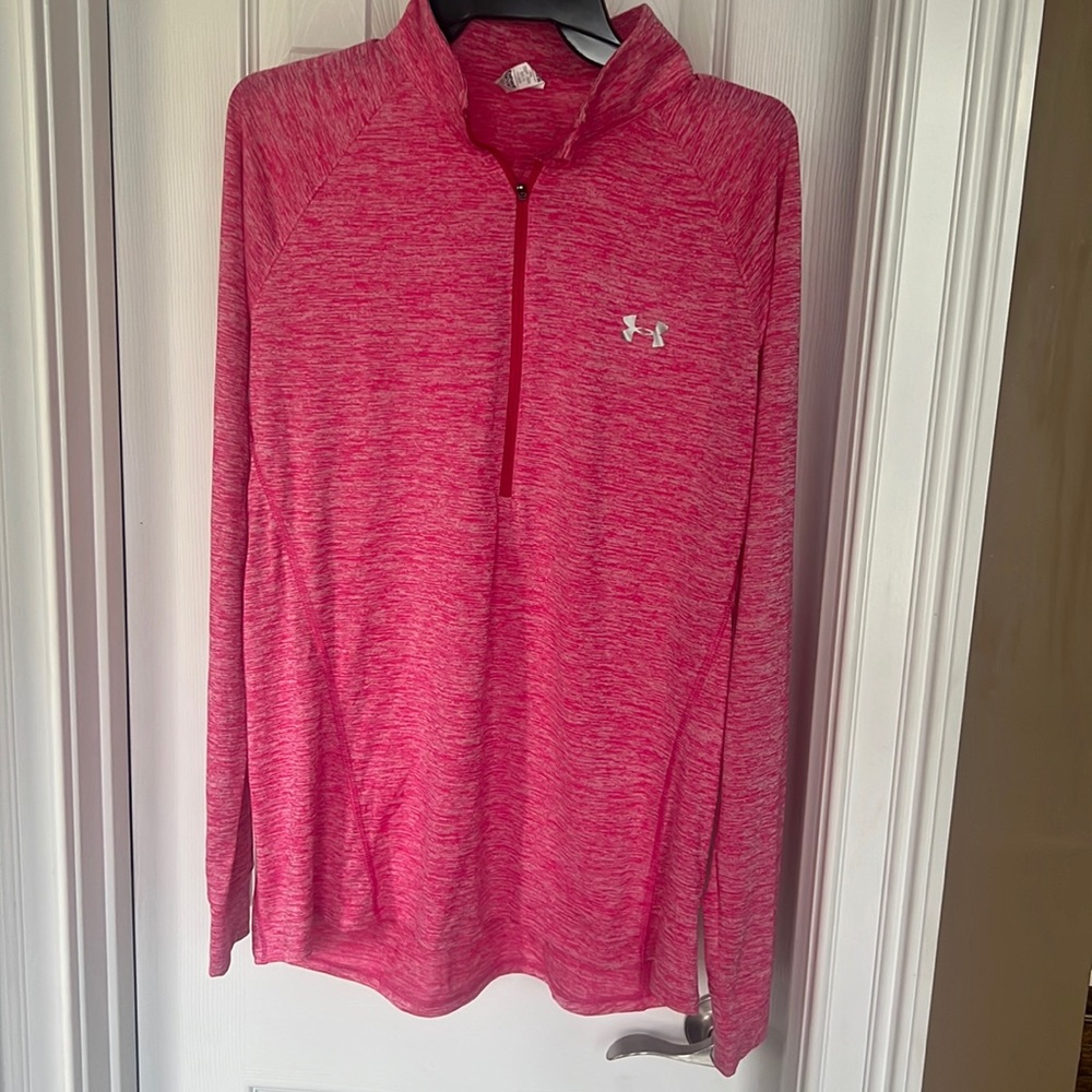 Ladies under Armour pink 1/4 zip XL never work